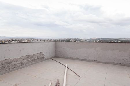 Apartamento à venda com 100m², 2 quartos e 1 vaga Apartamento à venda com 100m², 2 quartos e 1 vagaCobertura