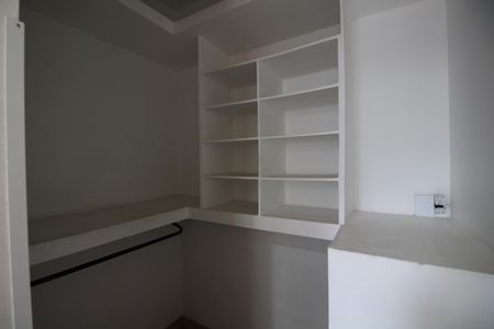 Apartamento à venda com 49m², 1 quarto e 1 vagaQuarto - Closet