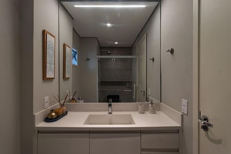 Apartamento à venda com 112m², 2 quartos e 3 vagas Apartamento à venda com 112m², 2 quartos e 3 vagasBanheiro