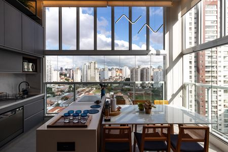 Cozinha de apartamento para alugar com 2 quartos, 112m² em Barra Funda, São Paulo