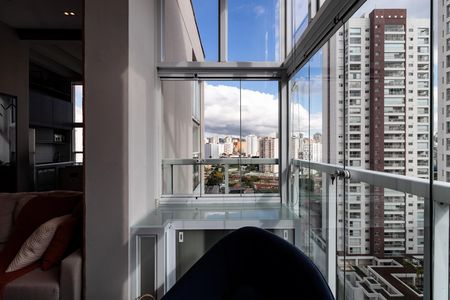 Varanda de apartamento para alugar com 2 quartos, 112m² em Barra Funda, São Paulo