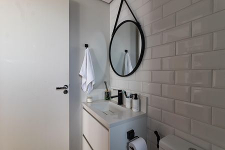 Banheiro da Suíte de apartamento para alugar com 2 quartos, 112m² em Barra Funda, São Paulo