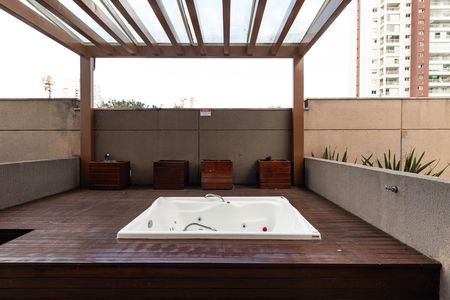 Apartamento à venda com 112m², 2 quartos e 3 vagas Apartamento à venda com 112m², 2 quartos e 3 vagasSPA