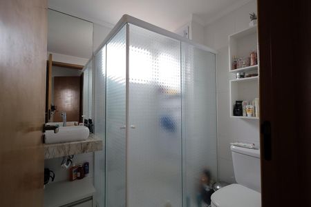 Apartamento à venda com 92m², 3 quartos e 2 vagas Apartamento à venda com 92m², 3 quartos e 2 vagasBanheiro Suíte