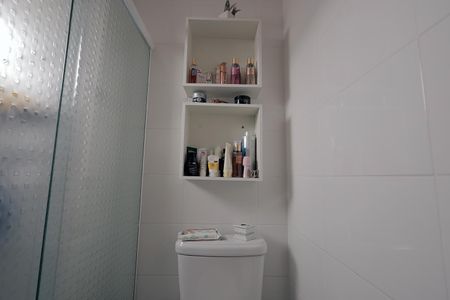 Apartamento à venda com 92m², 3 quartos e 2 vagas Apartamento à venda com 92m², 3 quartos e 2 vagasBanheiro Suíte