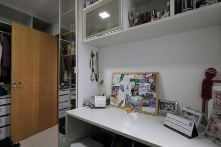 Apartamento à venda com 92m², 3 quartos e 2 vagas Apartamento à venda com 92m², 3 quartos e 2 vagasQuarto 2