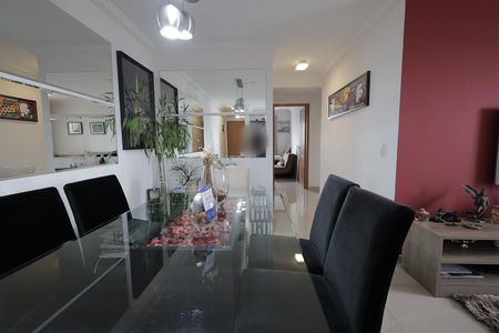 Apartamento à venda com 92m², 3 quartos e 2 vagas Apartamento à venda com 92m², 3 quartos e 2 vagasSala de Jantar
