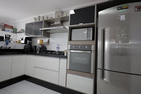 Apartamento à venda com 92m², 3 quartos e 2 vagas Apartamento à venda com 92m², 3 quartos e 2 vagasCozinha