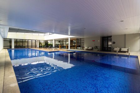 Studio para alugar com 58m², 1 quarto e 1 vaga Studio para alugar com 58m², 1 quarto e 1 vagaÁrea comum - Piscina