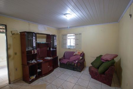 Casa à venda com 3 quartos, 300m² em Qnn 19, Brasília