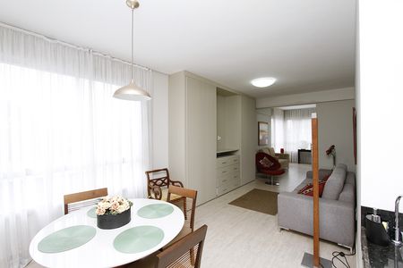 Studio para alugar com 54m², 1 quarto e 1 vagaSala