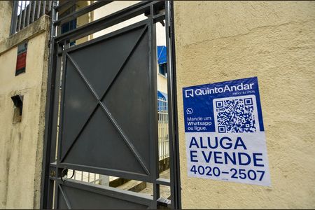 Casa para alugar com 80m², 3 quartos e sem vaga Casa para alugar com 80m², 3 quartos e sem vagaFachada