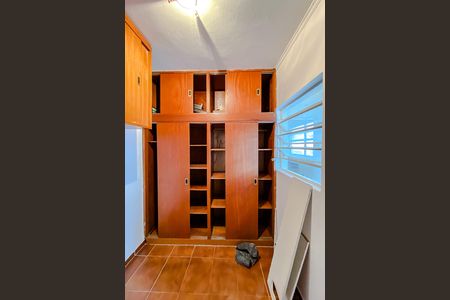 Apartamento à venda com 87m², 2 quartos e 1 vaga Apartamento à venda com 87m², 2 quartos e 1 vagaQuarto de Serviço