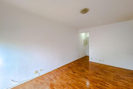 Apartamento à venda com 87m², 2 quartos e 1 vaga Apartamento à venda com 87m², 2 quartos e 1 vagaSala
