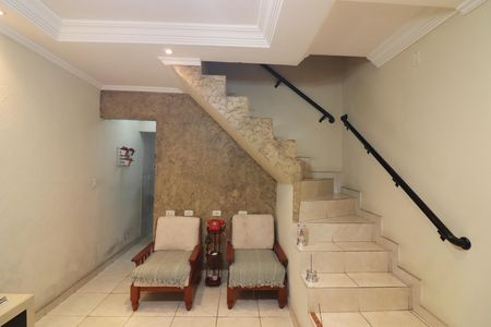 Casa à venda com 180m², 2 quartos e 2 vagasSala 