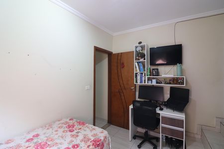 Casa à venda com 180m², 2 quartos e 2 vagasQuarto 1 - Suíte