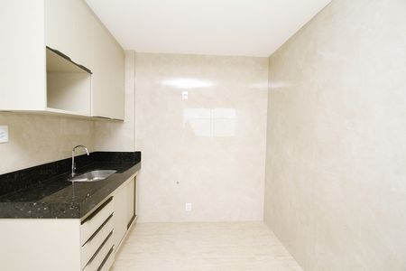 Cozinha de kitnet/studio para alugar com 1 quarto, 54m² em Santa Lúcia, Belo Horizonte