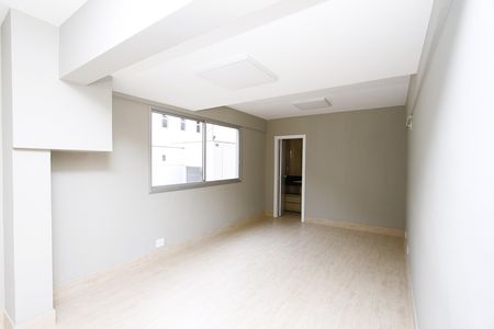 Quarto Suíte de kitnet/studio para alugar com 1 quarto, 54m² em Santa Lúcia, Belo Horizonte