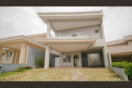 Casa de condomínio à venda com 472m², 3 quartos e 4 vagas Casa de condomínio à venda com 472m², 3 quartos e 4 vagasFoto 04