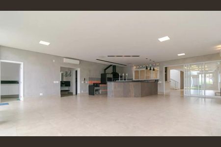 Casa de condomínio à venda com 472m², 3 quartos e 4 vagas Casa de condomínio à venda com 472m², 3 quartos e 4 vagasFoto 42