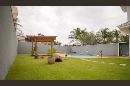 Casa de condomínio à venda com 472m², 3 quartos e 4 vagas Casa de condomínio à venda com 472m², 3 quartos e 4 vagasFoto 39