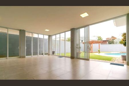 Casa de condomínio à venda com 472m², 3 quartos e 4 vagas Casa de condomínio à venda com 472m², 3 quartos e 4 vagasFoto 44