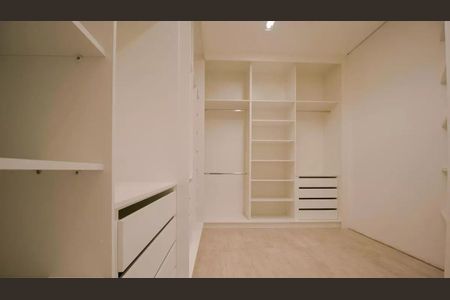 Casa de condomínio à venda com 472m², 3 quartos e 4 vagas Casa de condomínio à venda com 472m², 3 quartos e 4 vagasFoto 19