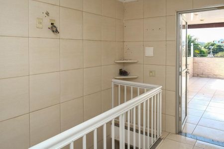 Casa para alugar com 90m², 3 quartos e 1 vaga