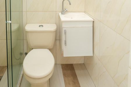 Casa para alugar com 90m², 3 quartos e 1 vaga Casa para alugar com 90m², 3 quartos e 1 vagaBanheiro Terraço