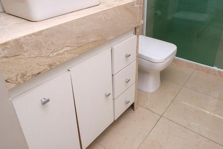 Casa para alugar com 90m², 3 quartos e 1 vaga Casa para alugar com 90m², 3 quartos e 1 vagaBanheiro Suite