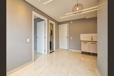Sala/Cozinha de apartamento para alugar com 2 quartos, 32m² em Jardim Caravelas, São Paulo