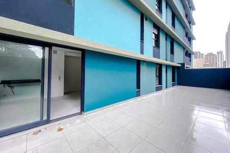 Apartamento à venda com 190m², 2 quartos e 1 vaga Apartamento à venda com 190m², 2 quartos e 1 vagaVaranda