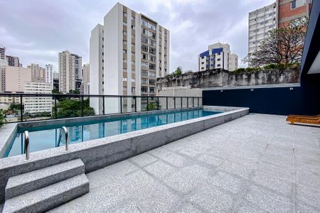 Apartamento à venda com 190m², 2 quartos e 1 vaga Apartamento à venda com 190m², 2 quartos e 1 vagaÁrea comum - Piscina
