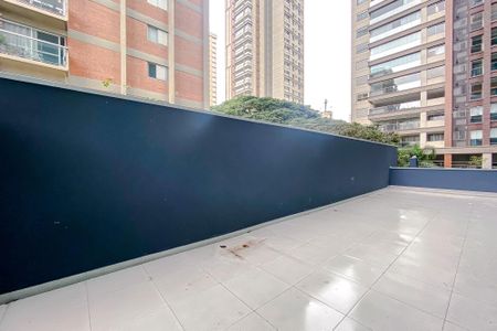 Apartamento à venda com 190m², 2 quartos e 1 vaga Apartamento à venda com 190m², 2 quartos e 1 vagaVaranda
