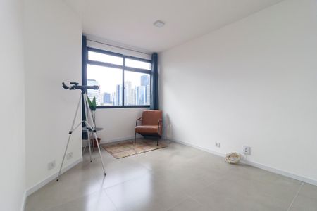 Apartamento à venda com 65m², 1 quarto e 1 vaga Apartamento à venda com 65m², 1 quarto e 1 vagaSala
