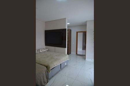 Quarto de casa à venda com 5 quartos, 462m² em Setor Crimeia Oeste, Goiânia