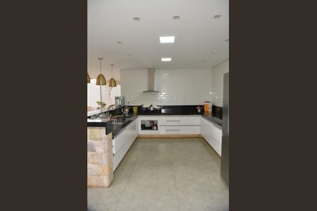 Cozinha de casa à venda com 5 quartos, 462m² em Setor Crimeia Oeste, Goiânia