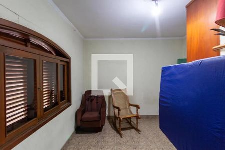 Casa à venda com 200m², 2 quartos e 2 vagasSala