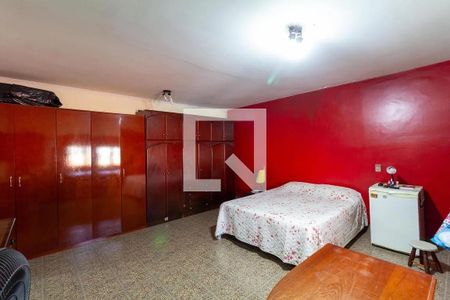 Casa à venda com 200m², 2 quartos e 2 vagasQuarto