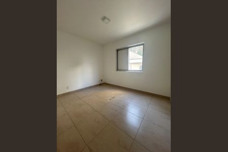 Apartamento para alugar com 157m², 3 quartos e 1 vaga Apartamento para alugar com 157m², 3 quartos e 1 vagaFoto 08