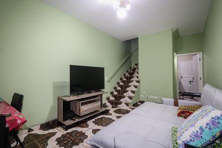 Sala de casa para alugar com 3 quartos, 125m² em Parque Sonia, São Paulo