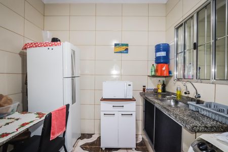 Casa para alugar com 125m², 3 quartos e 1 vaga Casa para alugar com 125m², 3 quartos e 1 vagaCozinha