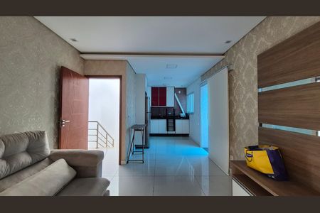 Casa para alugar com 180m², 4 quartos e 4 vagas Casa para alugar com 180m², 4 quartos e 4 vagasSala 2