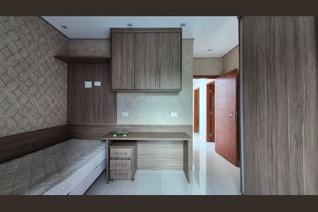 Casa para alugar com 180m², 4 quartos e 4 vagas Casa para alugar com 180m², 4 quartos e 4 vagasSuíte 2