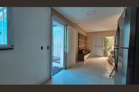 Casa para alugar com 180m², 4 quartos e 4 vagas Casa para alugar com 180m², 4 quartos e 4 vagasCozinha