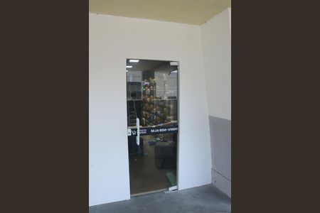 Apartamento para alugar com 60m², 2 quartos e sem vagamercadinho