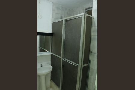 Banheiro de apartamento para alugar com 2 quartos, 60m² em Centro, Nova Iguaçu