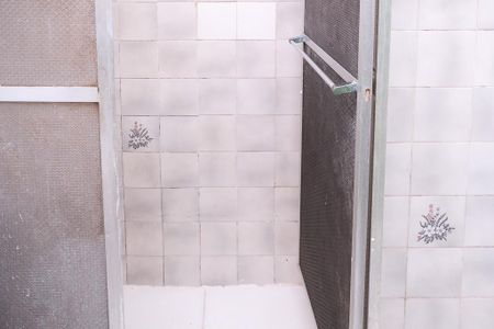 Apartamento para alugar com 60m², 2 quartos e sem vaga Apartamento para alugar com 60m², 2 quartos e sem vagaBanheiro