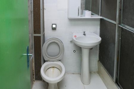 Apartamento para alugar com 60m², 2 quartos e sem vaga Apartamento para alugar com 60m², 2 quartos e sem vagaBanheiro