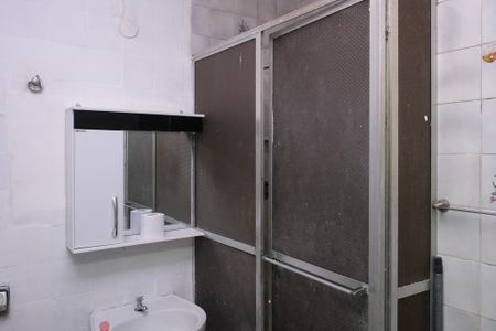 Apartamento para alugar com 60m², 2 quartos e sem vaga Apartamento para alugar com 60m², 2 quartos e sem vagaBanheiro